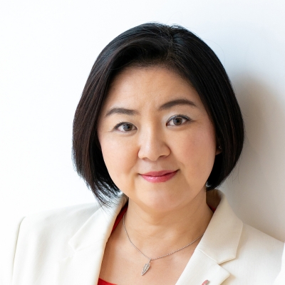 内海 梨恵子 氏の写真